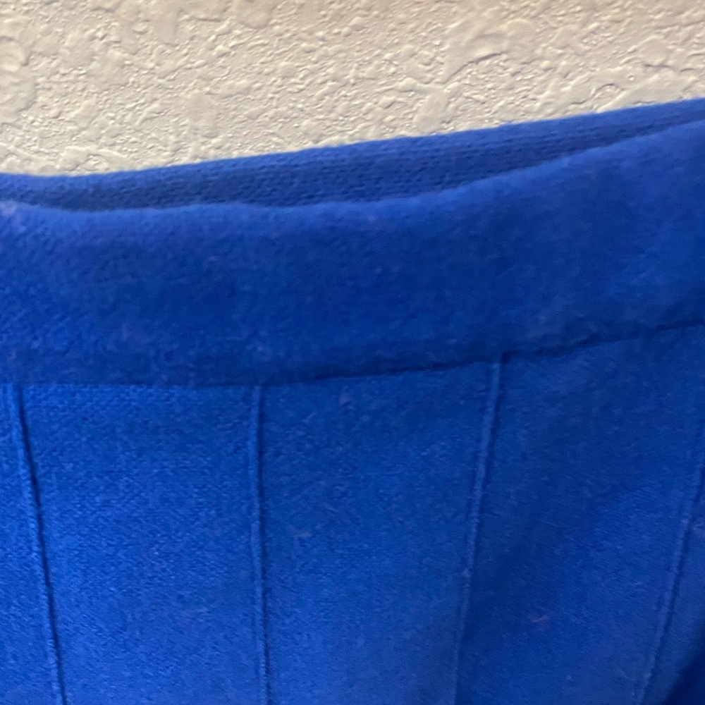 Pendleton vintage Royal Blue - Wool Pleated Midi Skirt - 34” waist - Picture 7 of 9